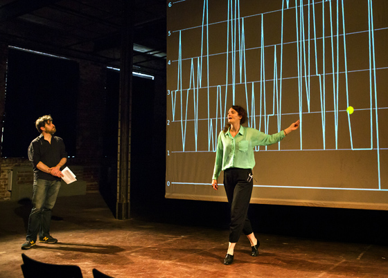 interrobang1 560 RolfArnold u