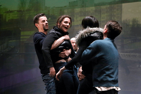 Hoelle 7 560 Karen Stuke u