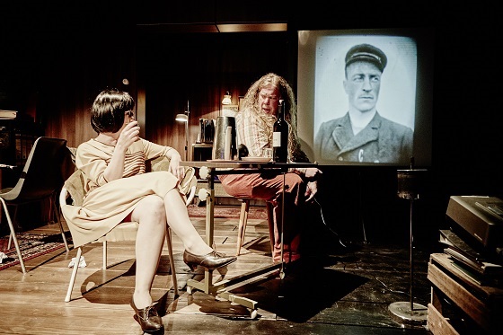 DIEREISEINSEIS1 560 BontempsRohland Meinschfer u