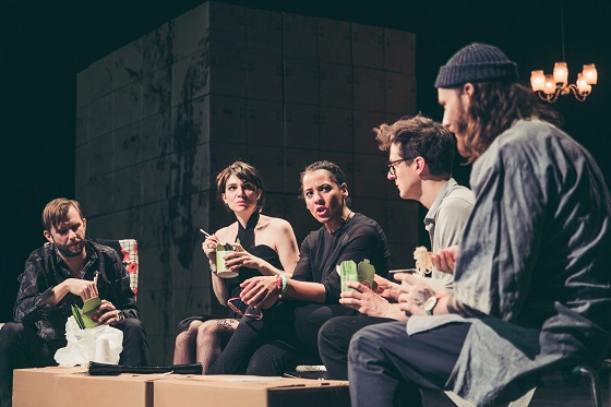 LostandFound1 560 Lupi Spuma u