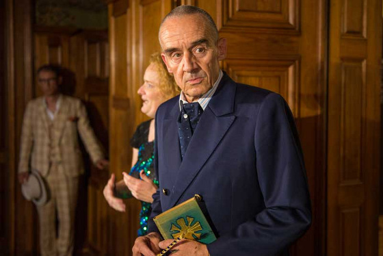 Sturm in Patumbah2 560 Raphael Hadad u