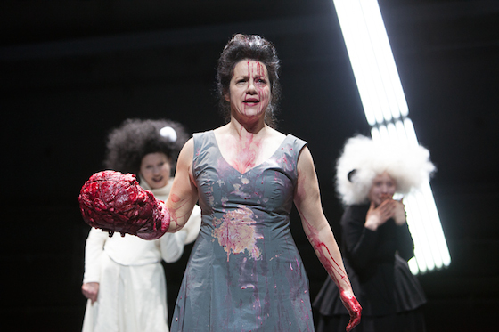 Die Bacchen von SimonHallstroem Cathrin Stoermer Katja Jung Pia Haendler u 560