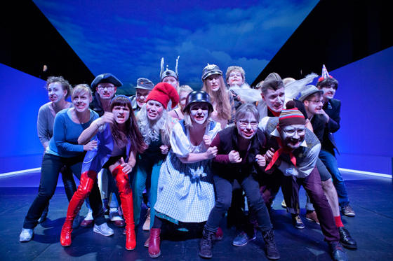 WirsindkeineBarbaren Buergerchor 560 MiroslawNowotny u