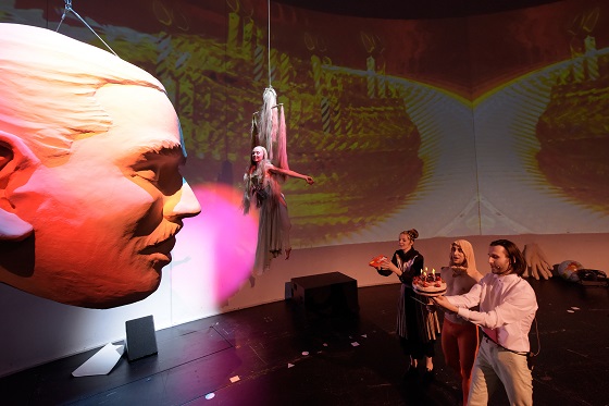 locus solus1 560 Thomas Aurin h