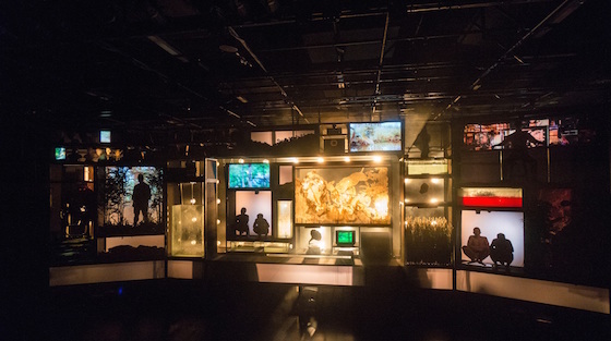 TenThousandTigers1 560 TheEsplanadeTheatreStudio KenCheong u