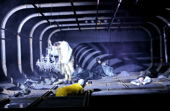 Zweite Allgemeine3 560 Birgit Hupfeld u