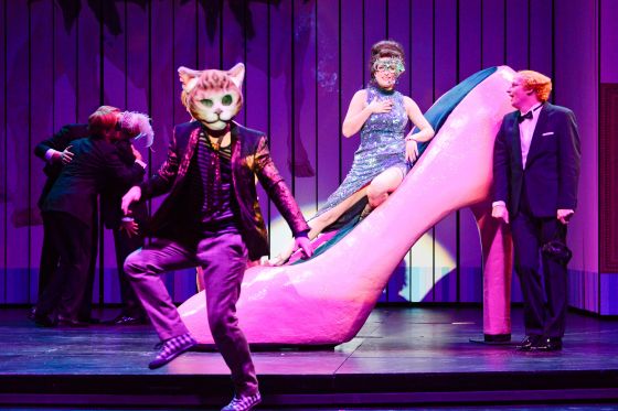 Tiffany 2 560 N Klinger u