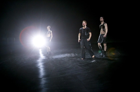 SiebengegenTheben Antigone4 560 Birgit Hupfeld u