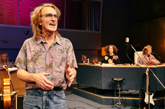 AnnaKarenina2 560 Matthias Horn u