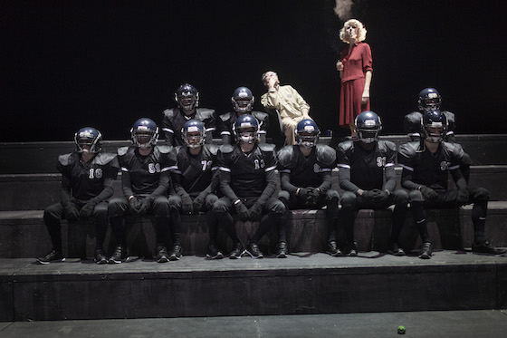 Handlungsreisender1 560 ArminSmailovic h