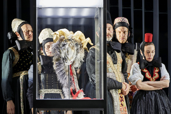 Medea1 560 KatrinRibbe u