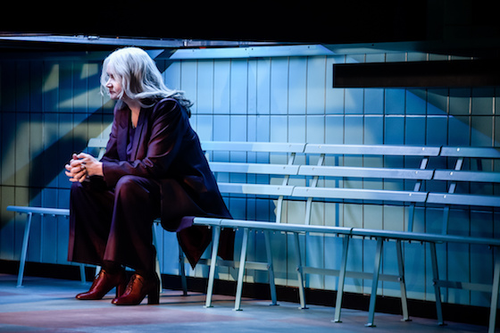 Wartesaal3 560 ArnoDeclair u