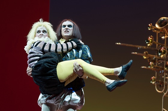 Komoedie der Irrungen3 560 Reinhard Werner u