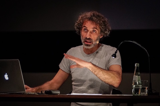 Sand in the eyes 560 JoachimDette u