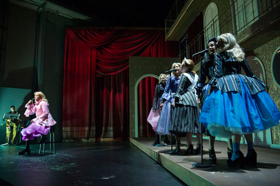 Tartuffe 35d 560 Priska Ketterer u