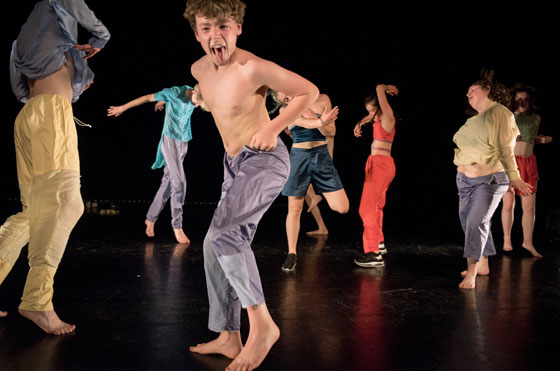 Paradise Now2 560 kurt van der elst u