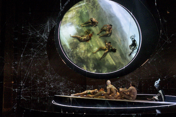 Genesis2 560 DavidBaltzer u