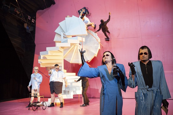 ZurschoenenAussicht3 560 Stephan Walzl u