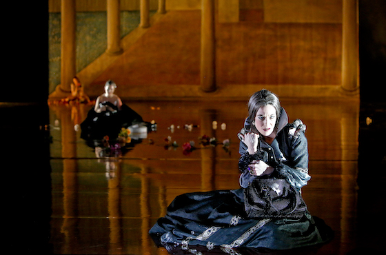 Bartholomaeusnacht 3 560 BirgitHupfeld u