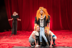 Die Tragödie des Macbeth – Deutsches Theater Göttingen – Christoph Mehler zeigt Shakespeares mörderischen Klassiker radikal reduziert