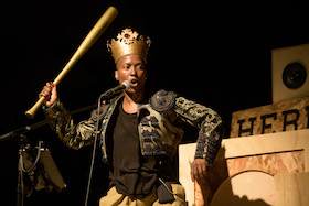 #Punk 100% Pop *N!gga – Festival Theaterformen – Nora Chipaumire zeigt in Hannover ein exploratives Tanzvernügen