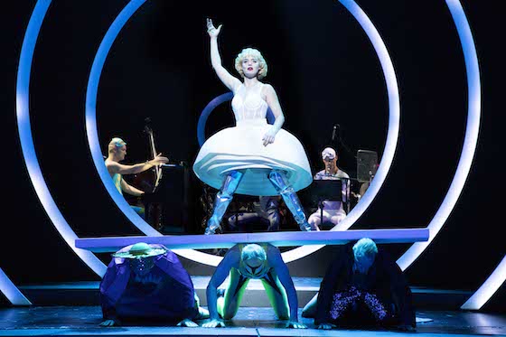 Dreigroschenoper0166 560 Sebastian Buehler u