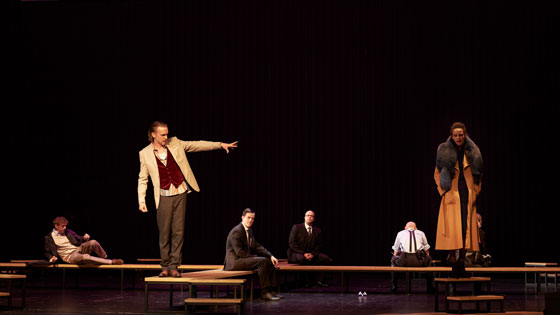 TheaterKoblenz MassfuerMass2 560 DavidProsenc JonaMues IanMcMillan ChristofMariaKaiser ReinhardRiecke CharlotteIreneThompson