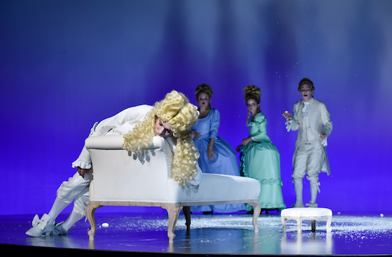 Hedda3 560 ArnoDeclair u