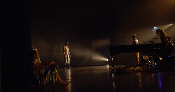 Oedipus Antigone3 560 Alexi Pelekanos u