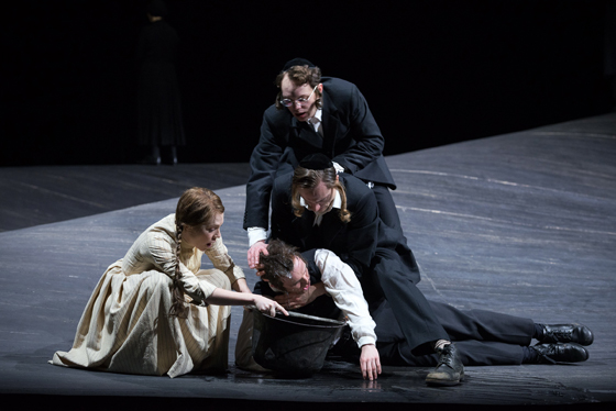 Hiob3 560 ReinhardWerner u