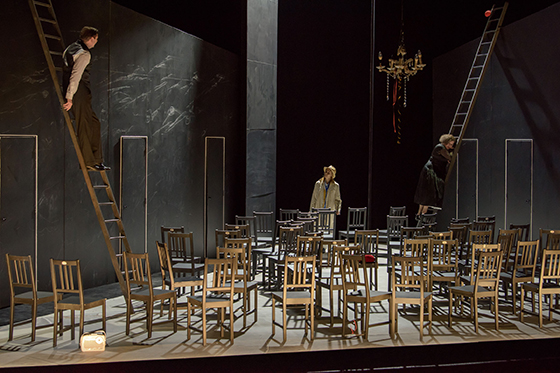 Stuhle 213 560 Georg Soulek u