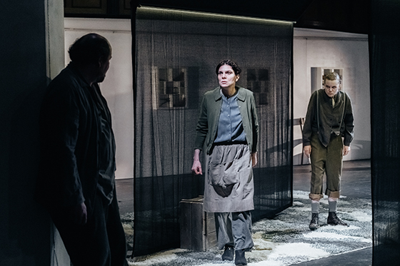 Watschenmann1 560 Christine Miess u