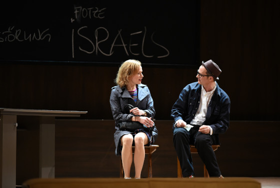 Hier bin ich 560 c Karl Monika Forster 01