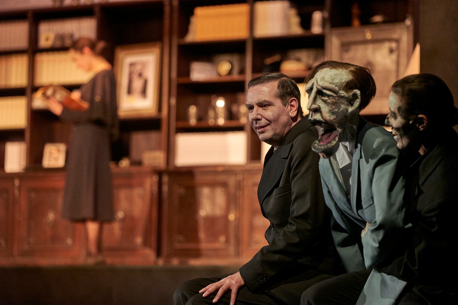 Leichenverbrenner1 1500 Matthias Horn u