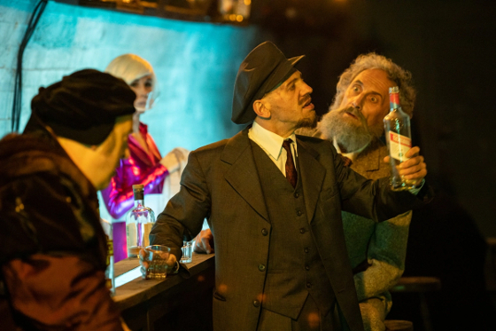 Utopia 1 560 Bettina Frenzel u