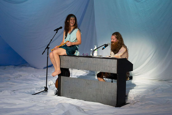 Medea 3 560 GinaFolly u