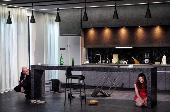 2 560 julie foto arno declair auf dem bild felix goeser linn reusse 