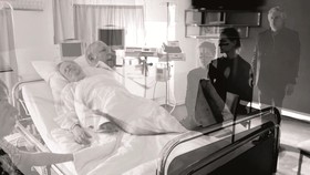 Lear [Livestream] – Deutsches Theater Berlin – Sebastian Hartmann übersetzt seine vor-pandemische 