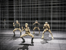 Reich des Todes – Düsseldorfer Schauspielhaus – Stefan Bachmann inszeniert Rainald Goetz’ Text als brillante Zumutung in Koproduktion mit Schauspiel Köln