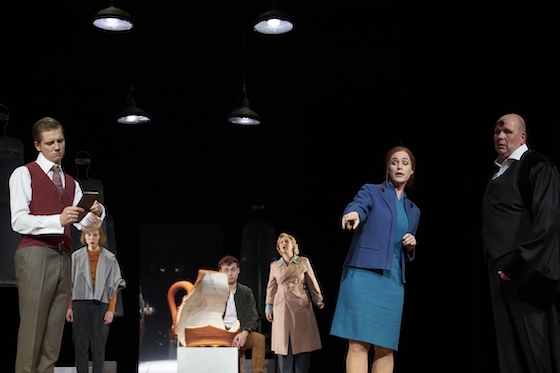 ZerbrochneKrug 1 560 u