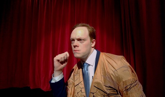 2 560 rex osterwald lukas ruppel c residenztheater 8