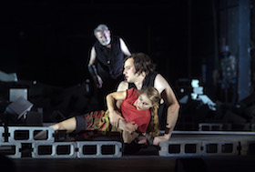 Das Bergwerk zu Falun – Salzburger Festspiele – Jossi Wieler steigt mit Hofmannsthal hinab in die dunklen Stollen der Seele