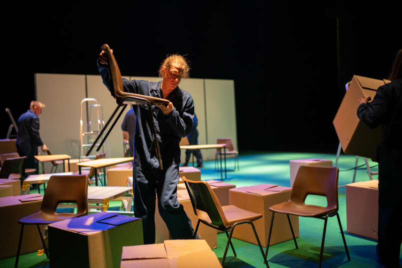 ForcedEnts UnderBrightLight2 805 Hugo Glendinning u