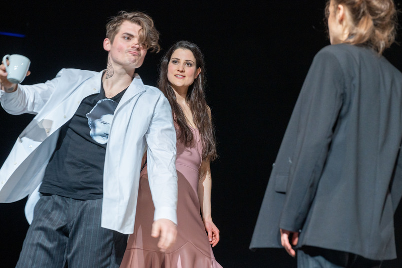 1651051187 tl 2021 22 hedda 08 195855 c kerstinschomburg