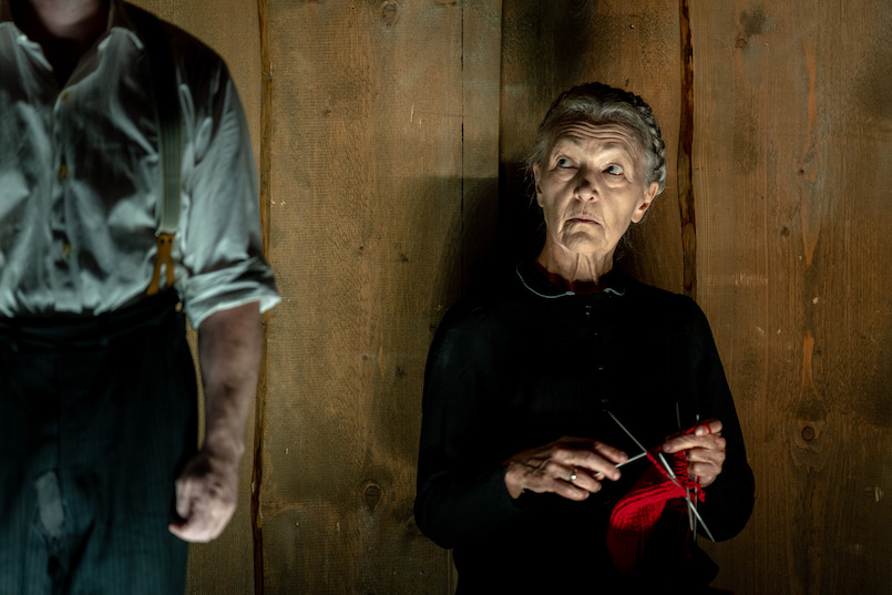 IchBleibeHier c Victor Malyshev 4