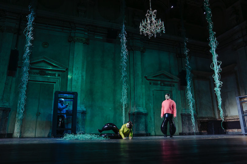 Urauff&uuml;hrungKEINE MENSCHENSEELEPremiere am 24.5.2022 im Kasinovon Laokoon (Cosima Terrasse, Moritz Riesewieck, Hans Block) EllaCaroline BaasPeterPhilipp Hau&szlig;WalterHans Dieter KnebelLuziwuziLukas Watzl Unter Mitwirkung von Elisabeth Orth und Michael Heltau Text, Regie, Kost&uuml;me, Soundcollage/Musik: LaokoonB&uuml;hne:Martin ZlabingerDramaturgie: Anika Steinhoff