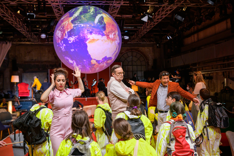 WelcometoParadise1 Candy Welz u