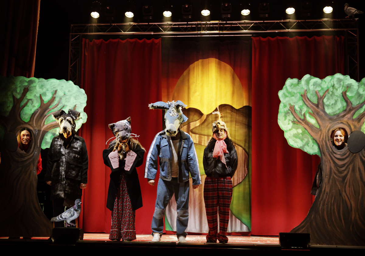 Die grosse Klassenrevue2 1200 Christoph Voy