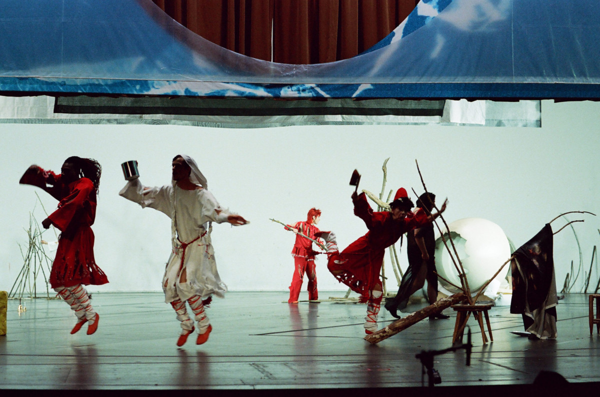 Everyone2 v.l.n.r. Kyle Patrick Steven Fast Inga Busch Susanne Bredehöft Benny Claessens Apollonia T. Bitzan