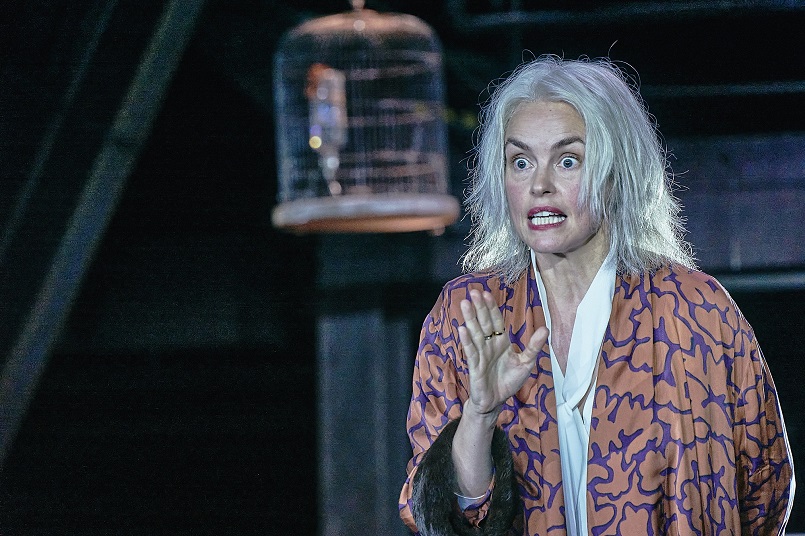 Aufzeichnungen aus dem Kellerloch1 c Matthias Horn Ruhrtriennale2023